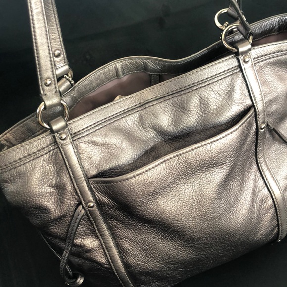 Lovely COACH  grey/silver color shoulders Bag - Picture 6 of 15